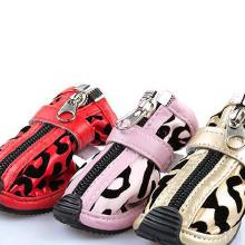 防滑防水寵物鞋 選購、批發與廠家指南